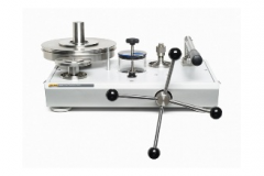 Fluke P3113 油介质活塞式压力计