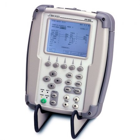 航空飞机电子维修手册中的IFR6000航空外场测试仪