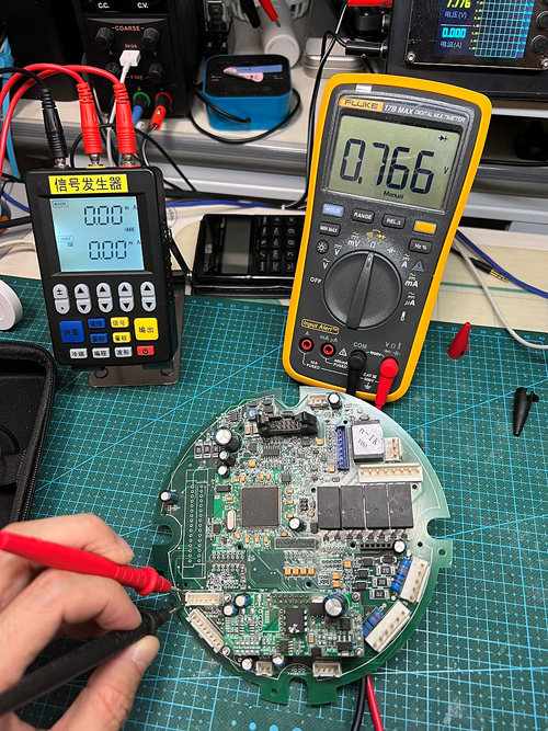 15B/17B MAX在工业PCB板维修的应用
