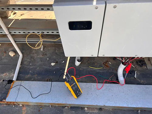 Fluke301D分布式光伏绝缘电阻测试仪测试